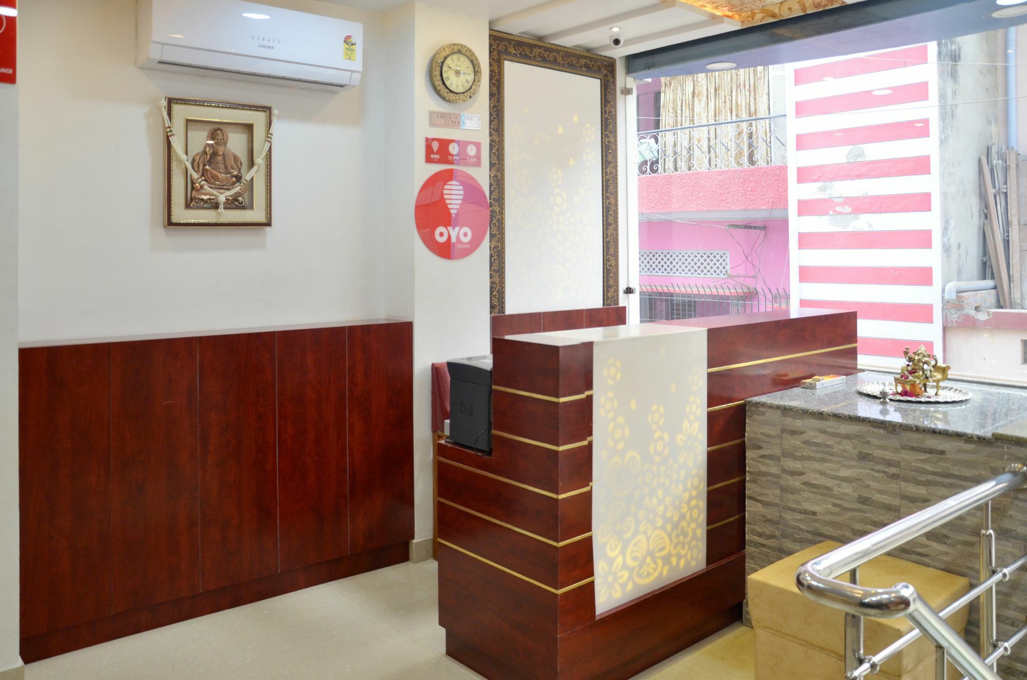 Hotel Bleue Mont Varanasi Eksteriør billede